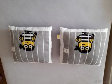 Polštář Mimoni. - 2