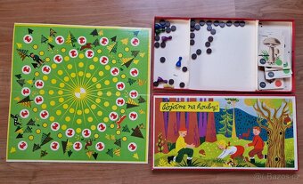 Pojďme na houby,vláček,kývací šáša,soudkové otvíráky aj. - 2