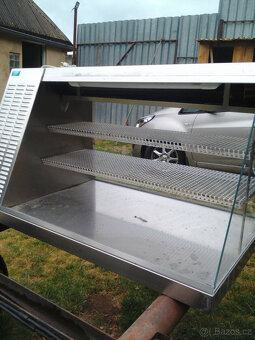 chladicí vitrína - 2