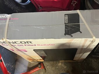 Olejový radiátor Sencor SOH 3311BK - nový, nevybalený - 2