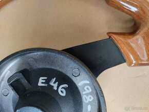 Dřevěný dobový volant Selm - 2