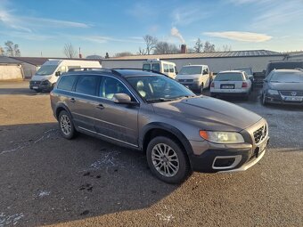 Volvo XC70 2.4D5 136kw - 2