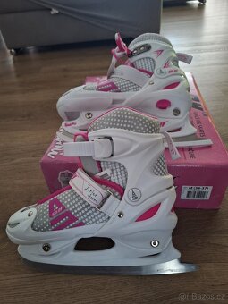 Dívčí brusle - 2