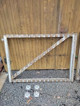 Brána, vrata Pozink - 2