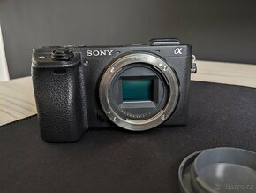 Sony A6400 - 2