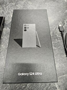 Samsung S 24 Ultra, top stav, záruční list do 12/2026 - 2