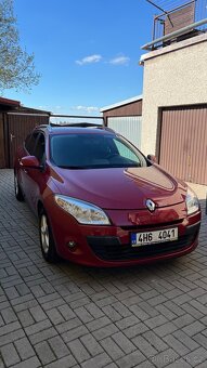 Renault Megane III grand tour - 2