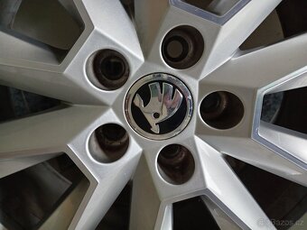 Originál ALU kola Škoda Rapid Fabia R17 + pneu - 2