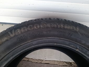 235/55 ZR17 Continental - 2
