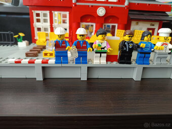 LEGO Train 9V Train Station +návod - 2