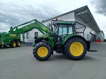 Lesní traktor JOHN DEERE 6120M - 2