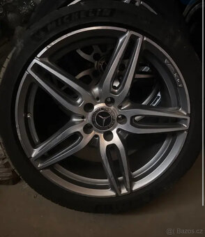 Amg kola na Mercedes benz w213 r19 275/36 - 2