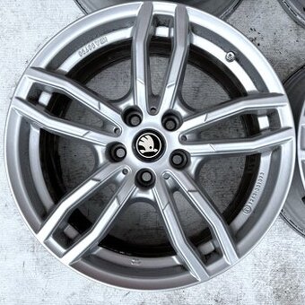 ALU SKODA OCTAVIA SUPERB YETI KAROQ 17" 5X112 - 2