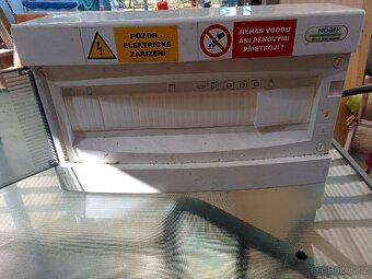 Rozvaděč, rozvodnice, rozvodná skříň - 2