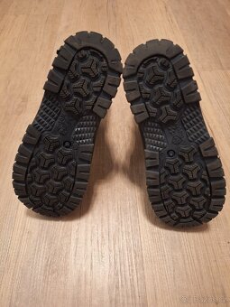 Zimní nepromokavé boty Decathlon, vel. 34/35 - 2