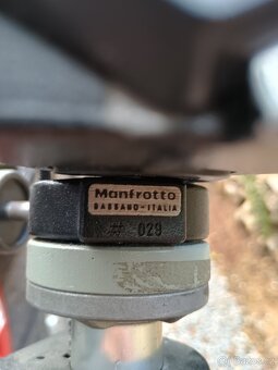 Profesionalní duralový stativ Manfrotto - 2