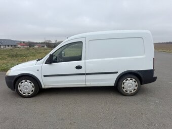 Opel Combo 1,3 CDTI PO ROZVODECH STK 11/2027 - 2