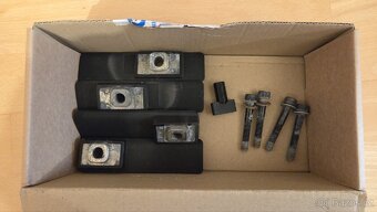 Příčníky, střešní nosič orig. Toyota, pro Avensis T27 kombi - 2