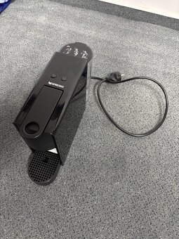 Nespresso Essenza mini black/černý - 2