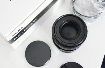 SIGMA 65 mm f/2 Contemporary pro L-mount - 2