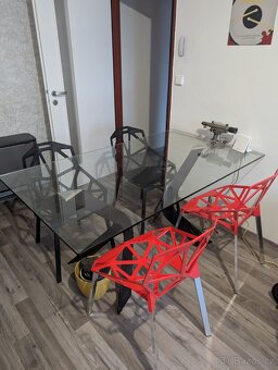 Stylový stůl + designové židle za zlomek ceny - 2