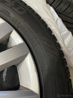 Zimní pneu DUNLOP 205/55/16 - 2