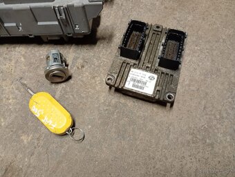 Fiat 500 1.2 51kw - jednotka komplet set - 2