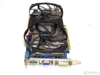 Gigabyte nVidia GTX 550Ti - 2