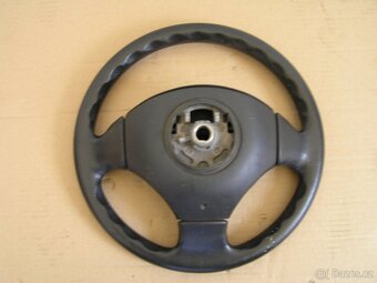 Prodám volant Peugeot 206 - 2