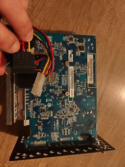 Prodám Sapphire hd 6670 1gb ddr5 - 2