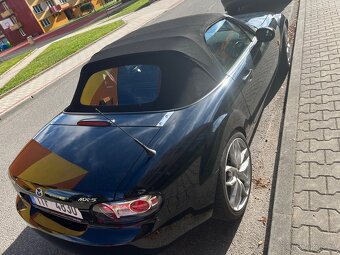 Mazda MX-5 NC 2.0 - 2