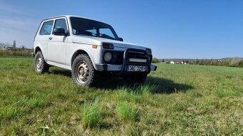 Lada Niva 1.7 s pohonem 4x4 z roku 2012 - 2