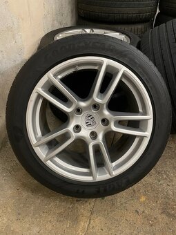 Zánovní letní sada 19”, Porsche Panamera 970 - 2