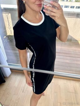 CALVIN KLEIN ČERNÉ ŠATY - 2