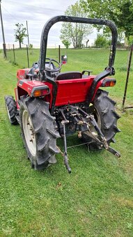Malotraktor Mitsubishi MT245 - 2