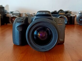 MINOLTA 303si super (Tamron AF 24-70mm) - 1990 - 2