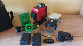 Nový 4D laser včetně příslušenství, 2x baterie - 2