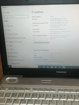 Toshiba Satellite - 2