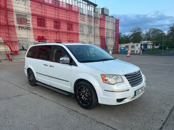 Chrysler Voyager - 2