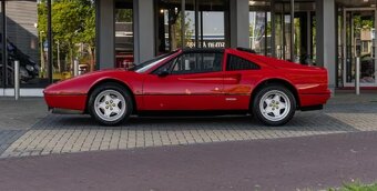 Ferrari 328 GTS - 2