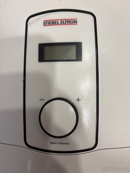 ELEKTRONICKÝ PRŮTOKOVÝ OHŘÍVAČ - 2