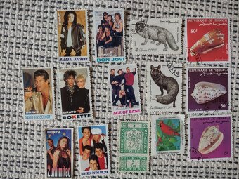 Sbírka známek a nálepek - cenu nabídněte - 2