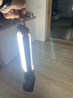 Aku LED Parkside svítidlo s klipem PLKLA 20-Li A1 - 2