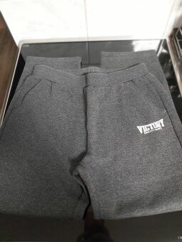 Dětské luxusní tepláky vel 160 nové - 2