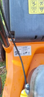 Benzinová sekačka - 2