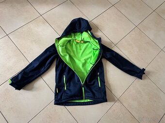 Softshellova bunda vel 134-140 - 2