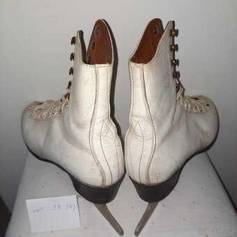 PRODÁM DÁMSKÉ LEDNÍ BRUSLE VEL. 38 - 2