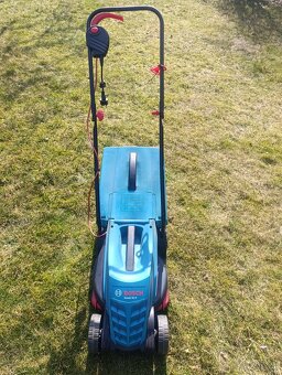 Bosch Rotak 32 R – elektrická sekačka. - 2