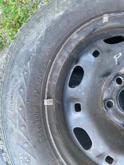 Prodám sadu zimních pneu Nexen s ráfky - 2