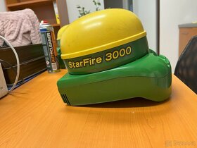 Přijímač John Deere StarFire 3000 - 2